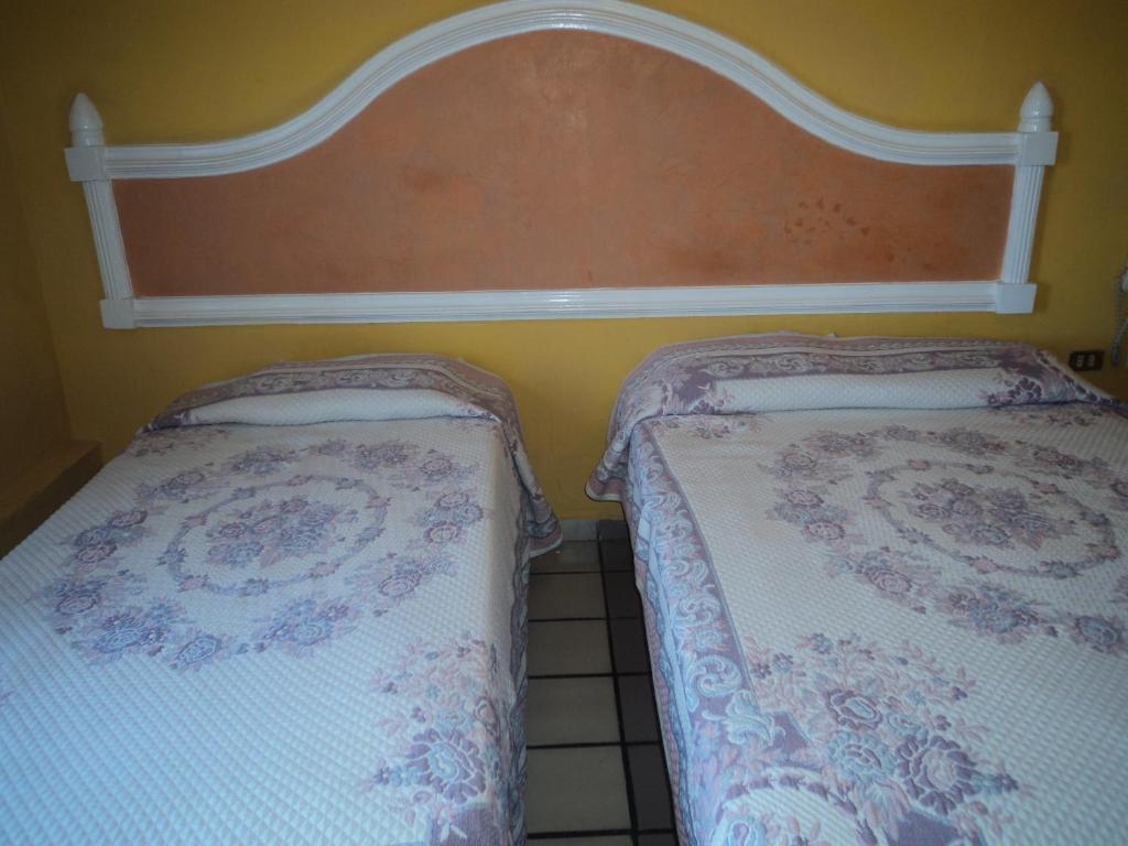 Hotel Del Valle Los Mochis Ruang foto